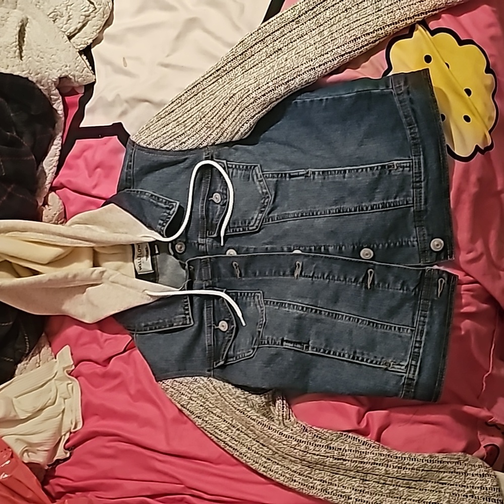 Jean jacket with sweater as the hood and inside